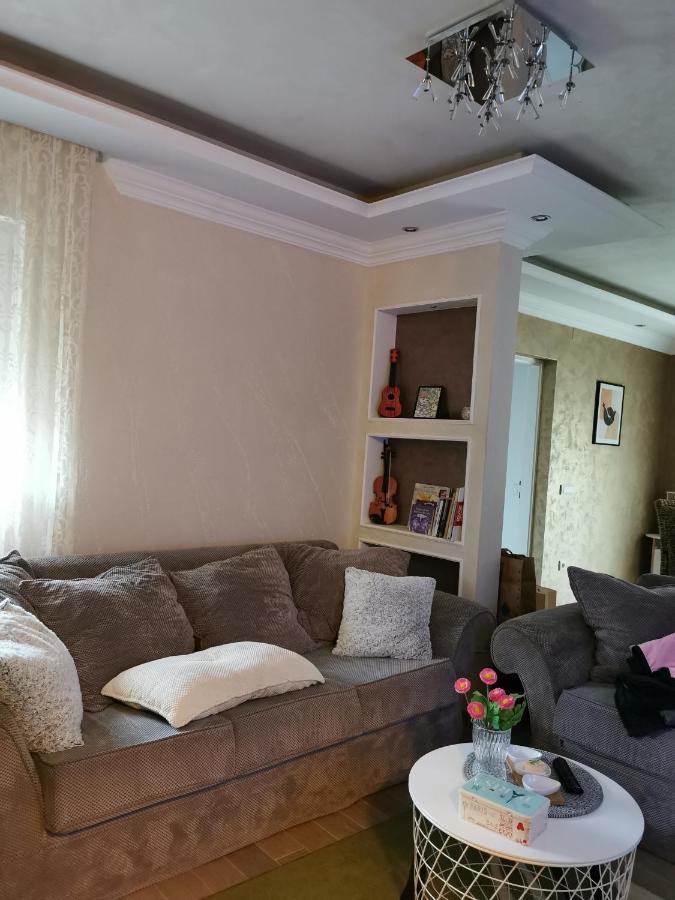 Lux Apartman Lena Belgrado Esterno foto